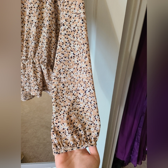 Sienna Sky Floral Button Blouse M - Picture 5 of 7